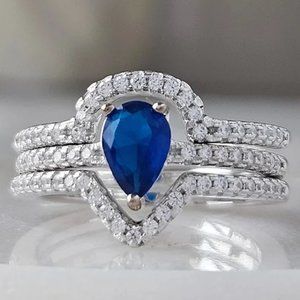 Blue Sapphire Gemstone ring set, size 7, 925 Sterling Silver Charmed Aroma